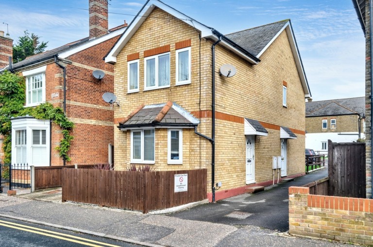 Primrose Hill, Chelmsford, Essex - EAID:3363689002, BID:1388407