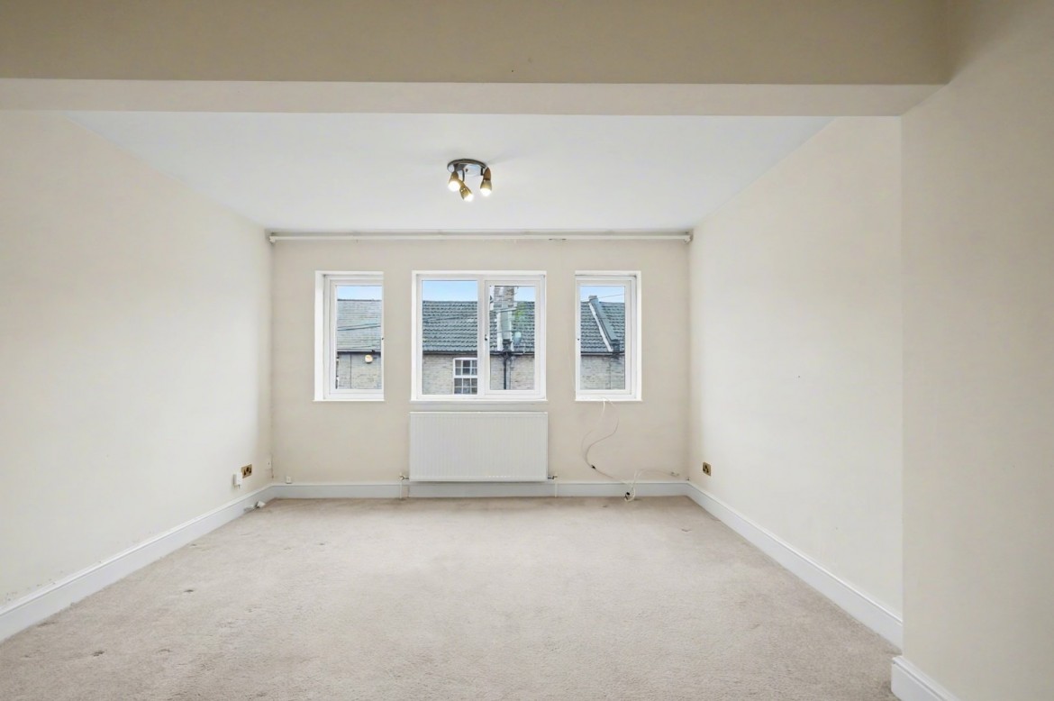 Images for Primrose Hill, Chelmsford, Essex EAID:3363689002 BID:1388407