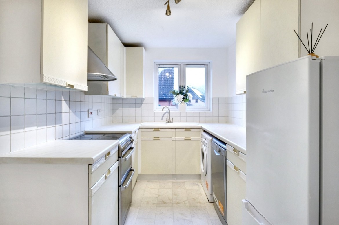 Images for Chelmer Village, Chelmsford, Essex EAID:3363689002 BID:1388407