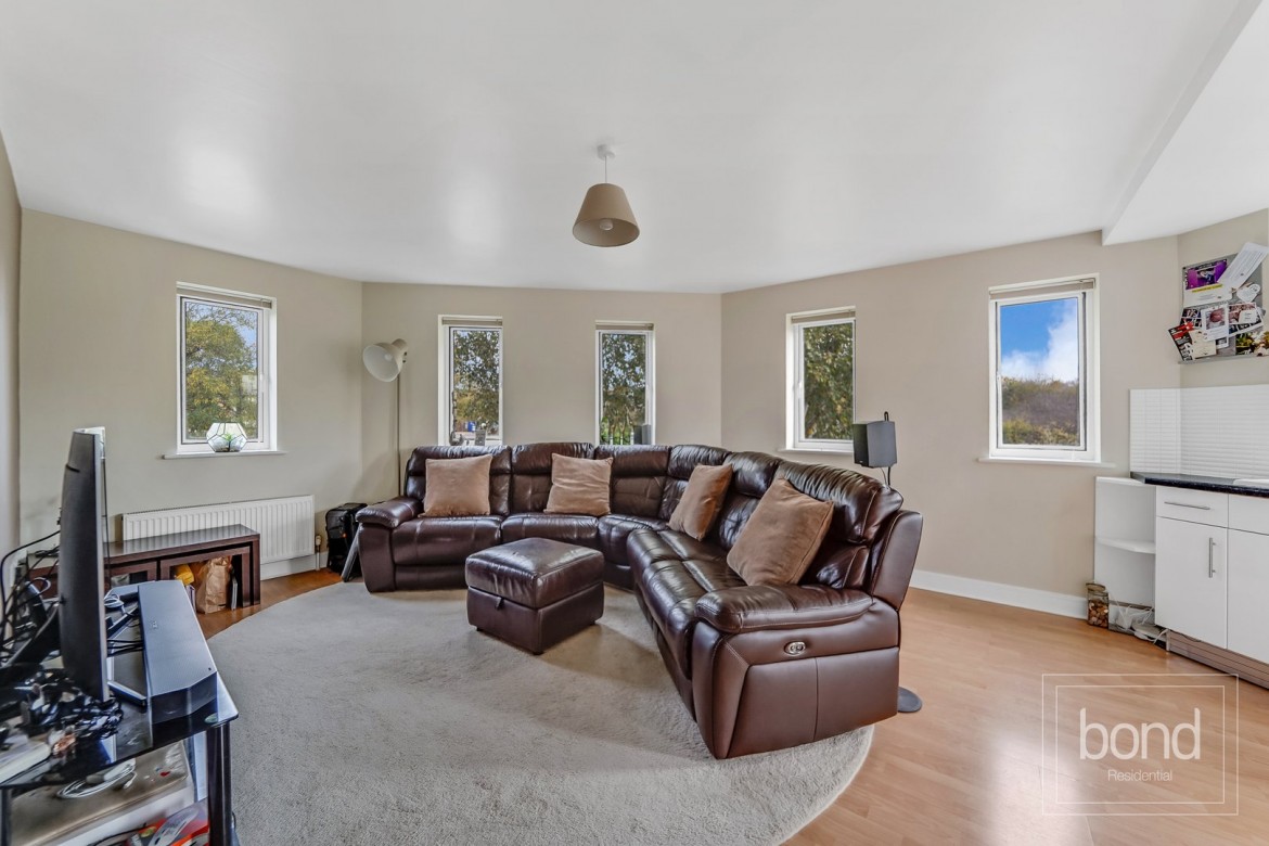 Images for Springfield Road, Chelmsford, Essex EAID:3363689002 BID:1388407