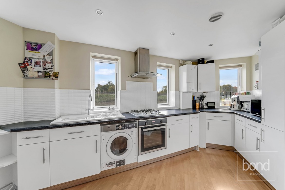 Images for Springfield Road, Chelmsford, Essex EAID:3363689002 BID:1388407