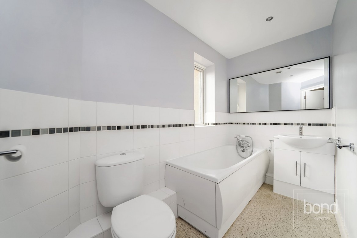 Images for Springfield Road, Chelmsford, Essex EAID:3363689002 BID:1388407