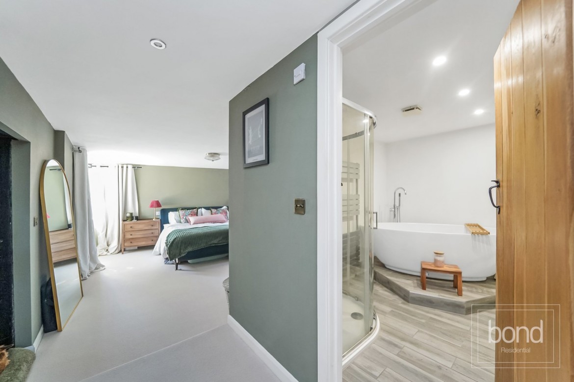 Images for Purleigh, Nr Danbury, Essex EAID:3363689002 BID:7608502