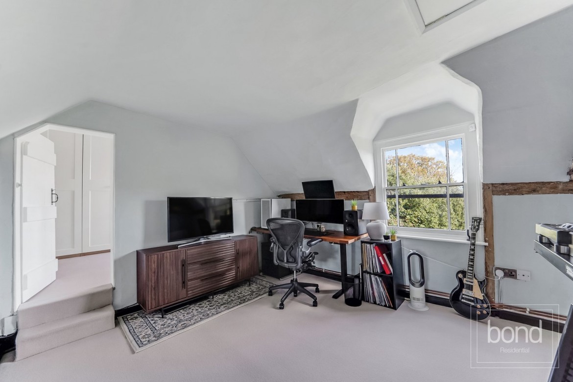 Images for Purleigh, Nr Danbury, Essex EAID:3363689002 BID:7608502