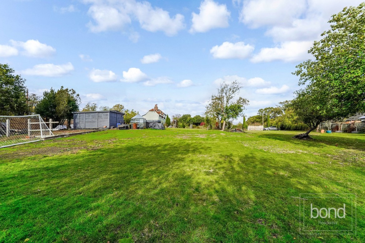 Images for Purleigh, Nr Danbury, Essex EAID:3363689002 BID:7608502