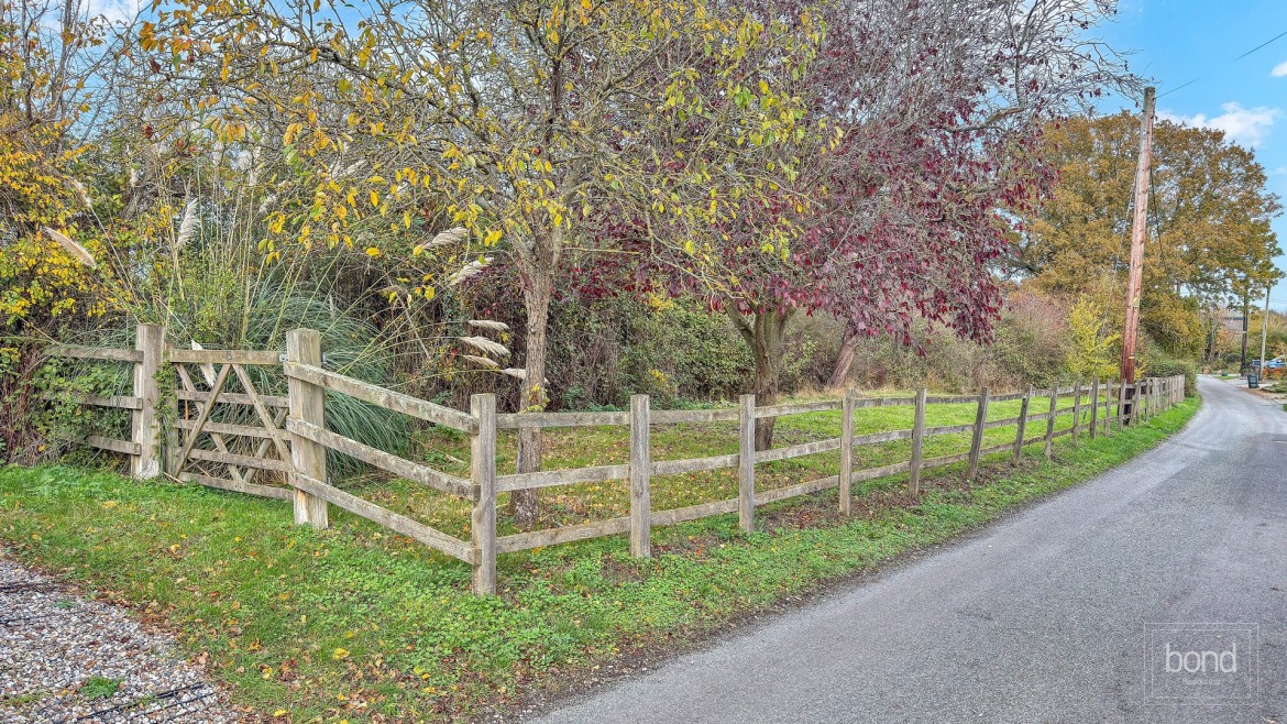 Images for Purleigh, Nr Danbury, Essex EAID:3363689002 BID:7608502