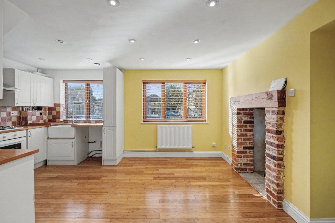 Images for Bicknacre, Chelmsford, Essex EAID:3363689002 BID:7608502