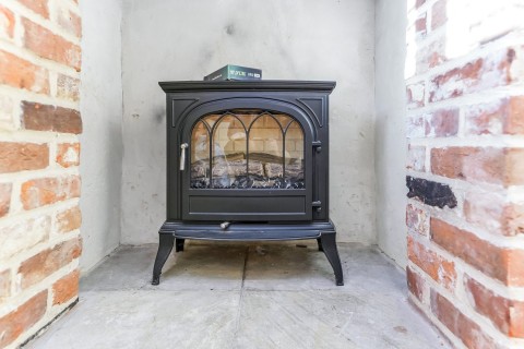 Bicknacre, Chelmsford, Essex - EAID:3363689002, BID:7608502