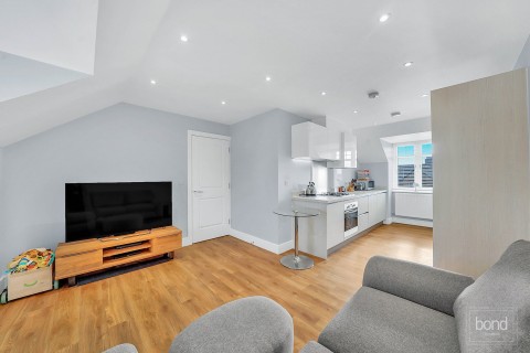 School View Road, Chelmsford, Essex - EAID:3363689002, BID:1388407