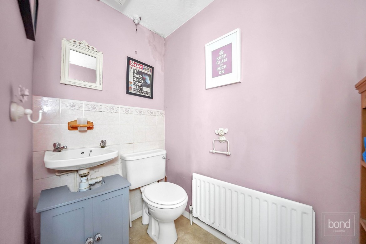 Images for East Hanningfield, Chelmsford, Essex EAID:3363689002 BID:7608502