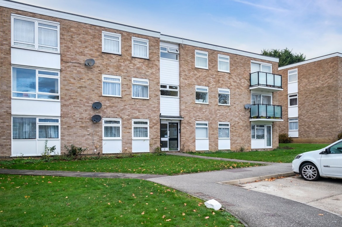 Images for Patching Hall Lane, Chelmsford, Essex EAID:3363689002 BID:1388407