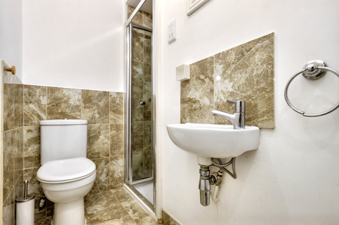 Images for Great Baddow, Chelmsford, Essex EAID:3363689002 BID:1388407