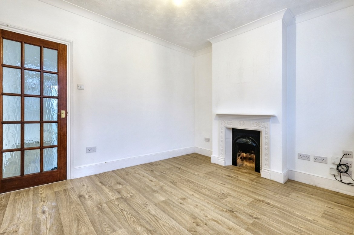 Images for Great Baddow, Chelmsford, Essex EAID:3363689002 BID:1388407