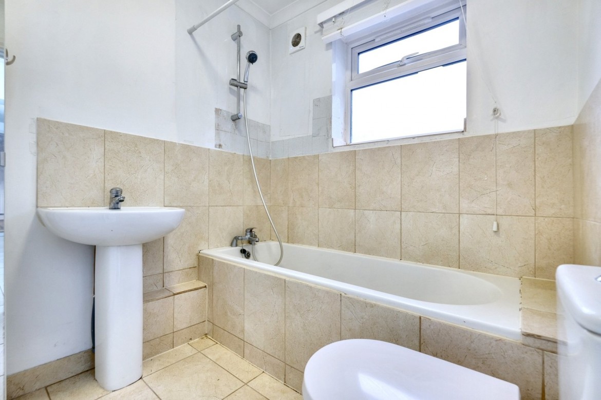 Images for Great Baddow, Chelmsford, Essex EAID:3363689002 BID:1388407