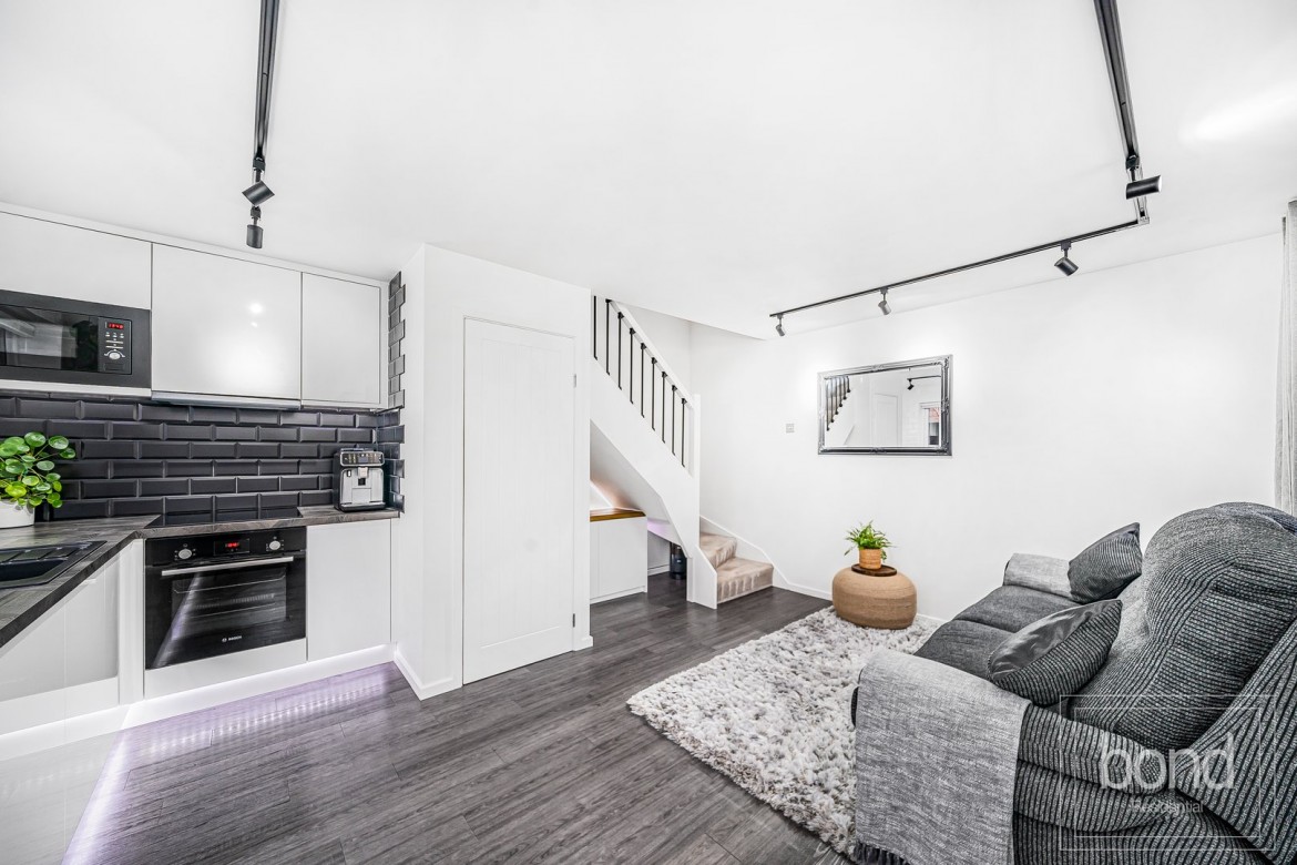 Images for Bicknacre, Chelmsford, Essex EAID:3363689002 BID:7608502