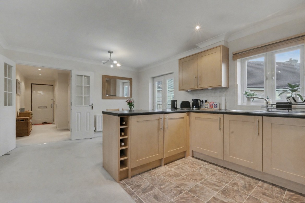 Images for Chancellor Park, Chelmsford, Essex EAID:3363689002 BID:1388407