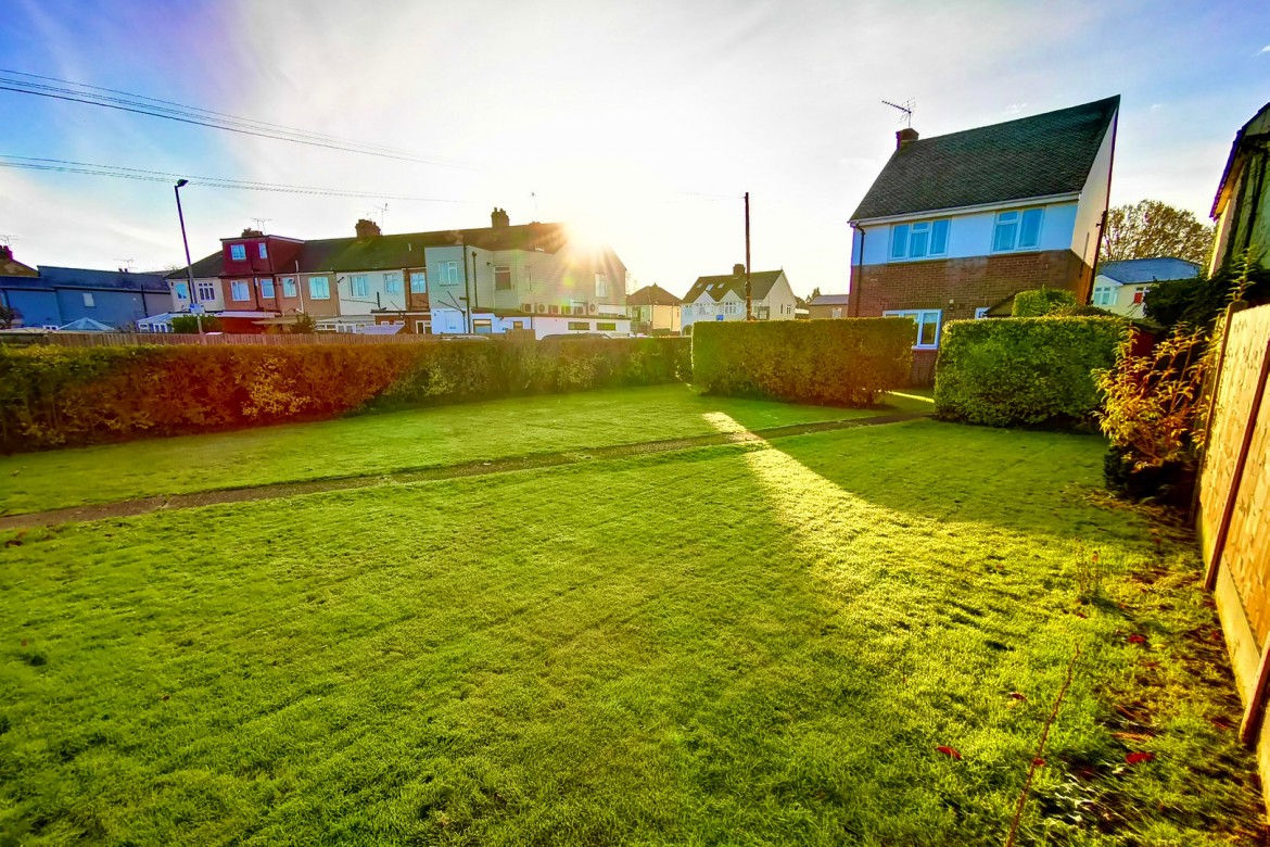 Images for Writtle Road, Chelmsford, Essex EAID:3363689002 BID:1388407