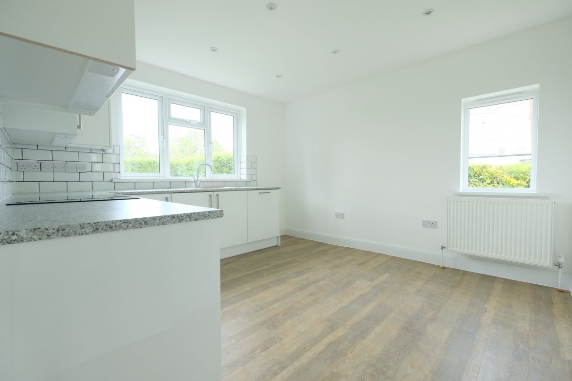 Images for Writtle Road, Chelmsford, Essex EAID:3363689002 BID:1388407