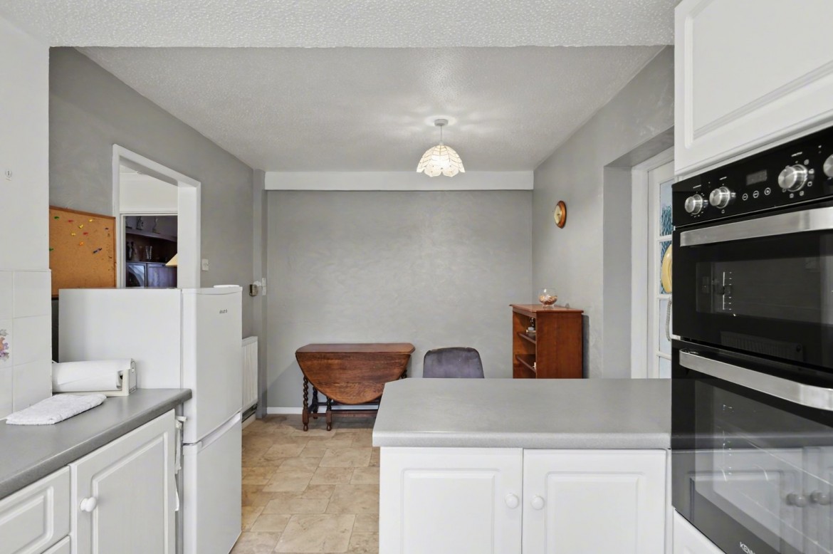 Images for Canuden Road, Chelmsford, Essex EAID:3363689002 BID:1388407