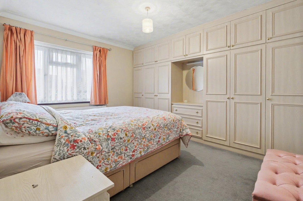 Images for Canuden Road, Chelmsford, Essex EAID:3363689002 BID:1388407