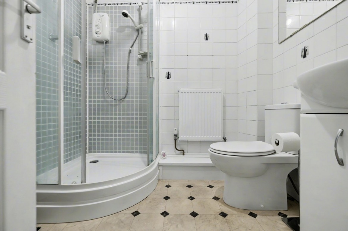 Images for Chelmer Village, Chelmsford, Essex EAID:3363689002 BID:1388407