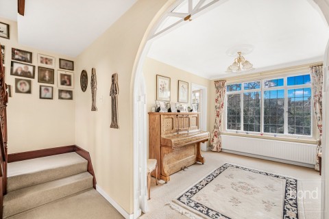 Danbury, Chelmsford, Essex - EAID:3363689002, BID:7608502