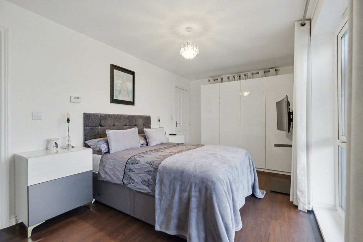 Images for Wharf Road, Chelmsford, Essex EAID:3363689002 BID:1388407