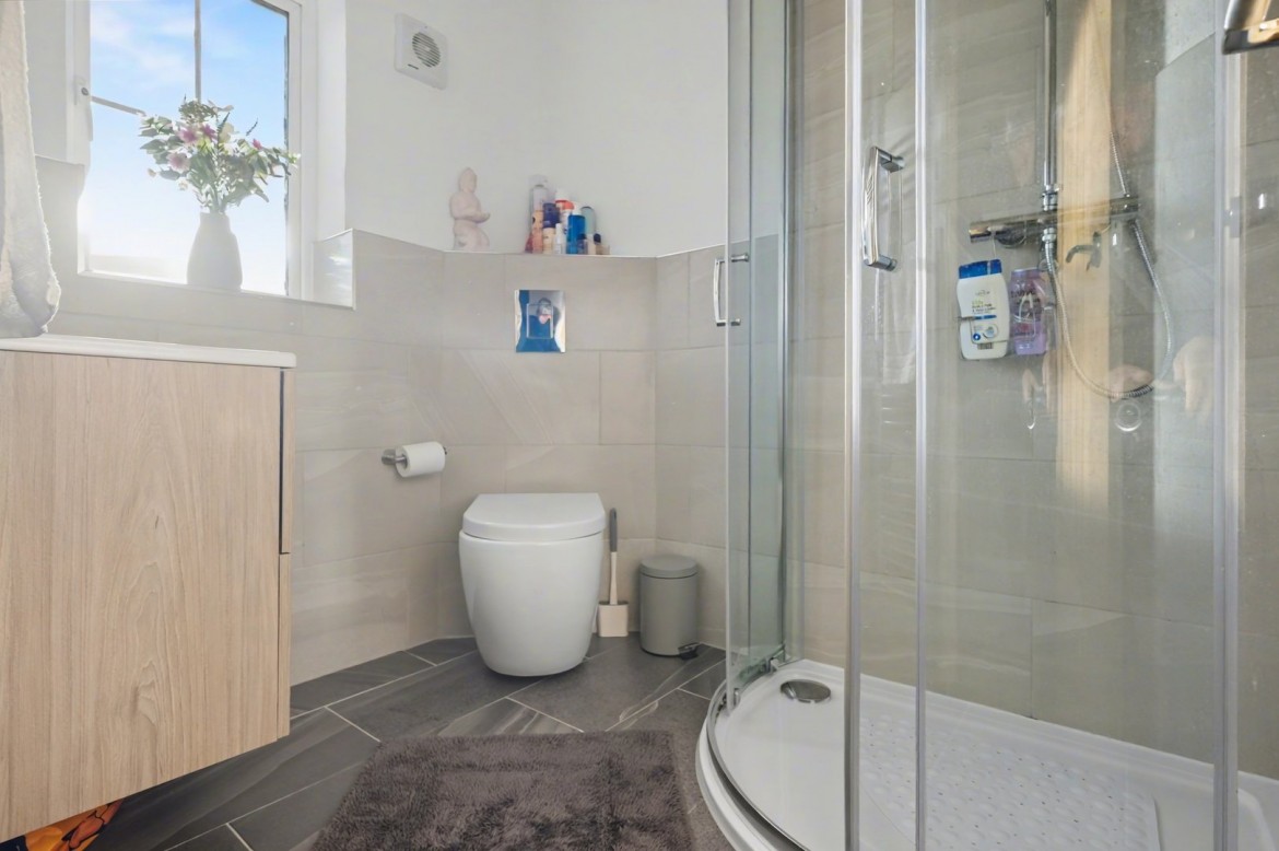 Images for Telford Place, Chelmsford, Essex EAID:3363689002 BID:1388407