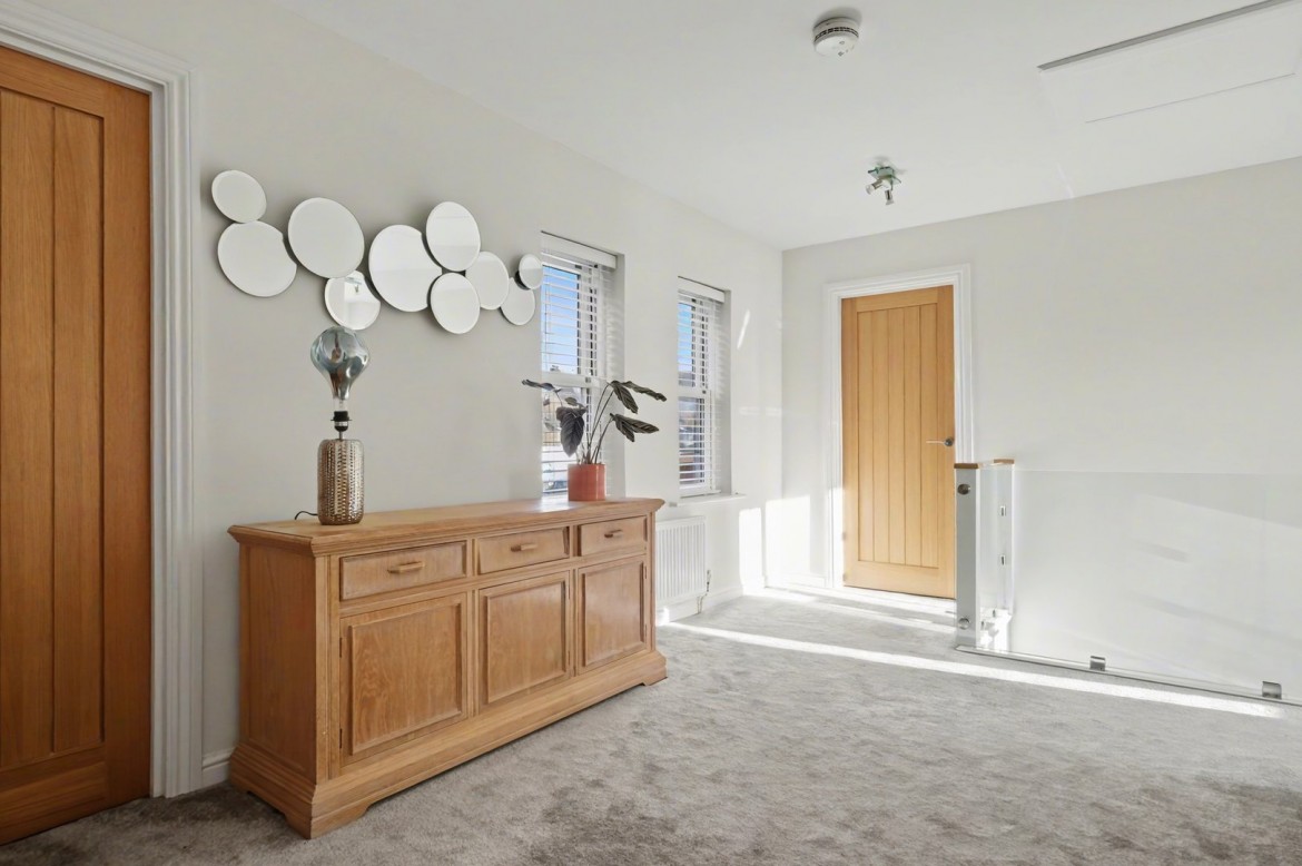 Images for Telford Place, Chelmsford, Essex EAID:3363689002 BID:1388407