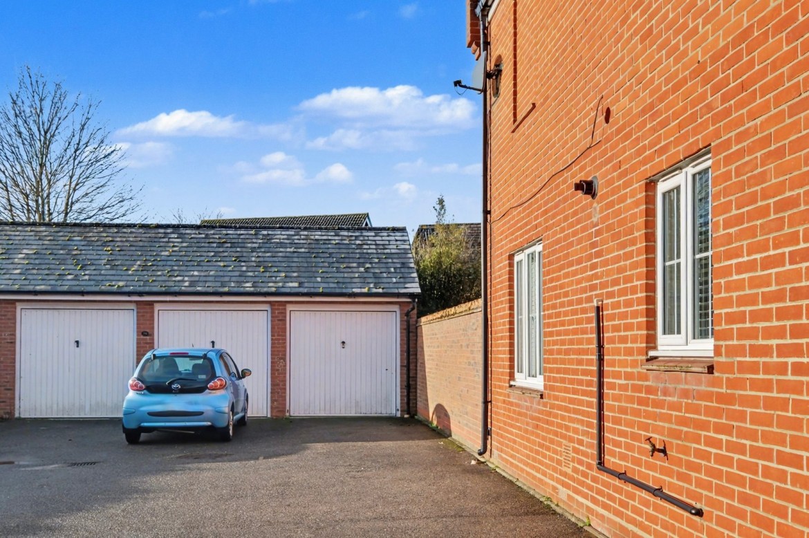 Images for Telford Place, Chelmsford, Essex EAID:3363689002 BID:1388407