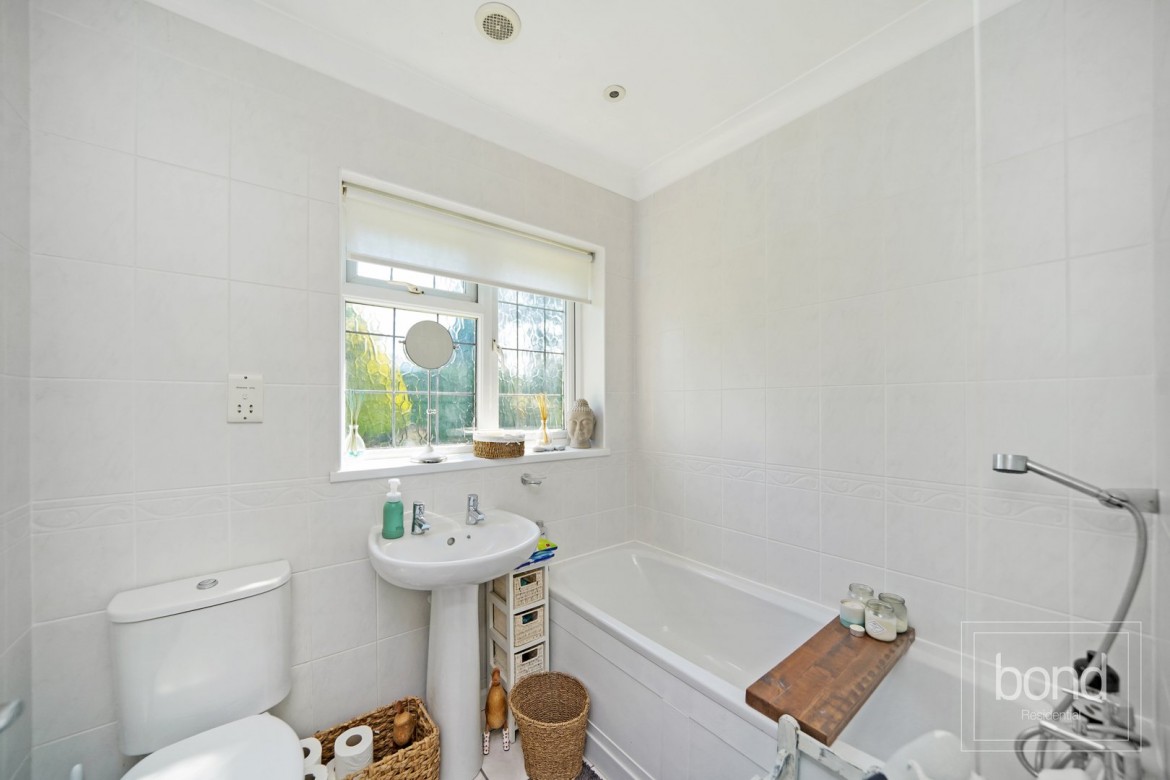 Images for Chestnut Walk, Little Baddow, Essex EAID:3363689002 BID:7608502