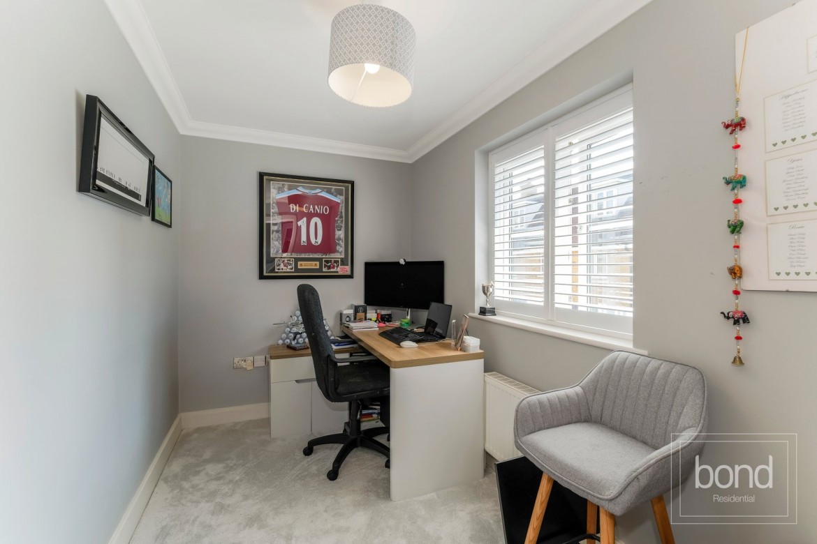 Images for Belgrave Place, Chelmsford, Essex EAID:3363689002 BID:1388407