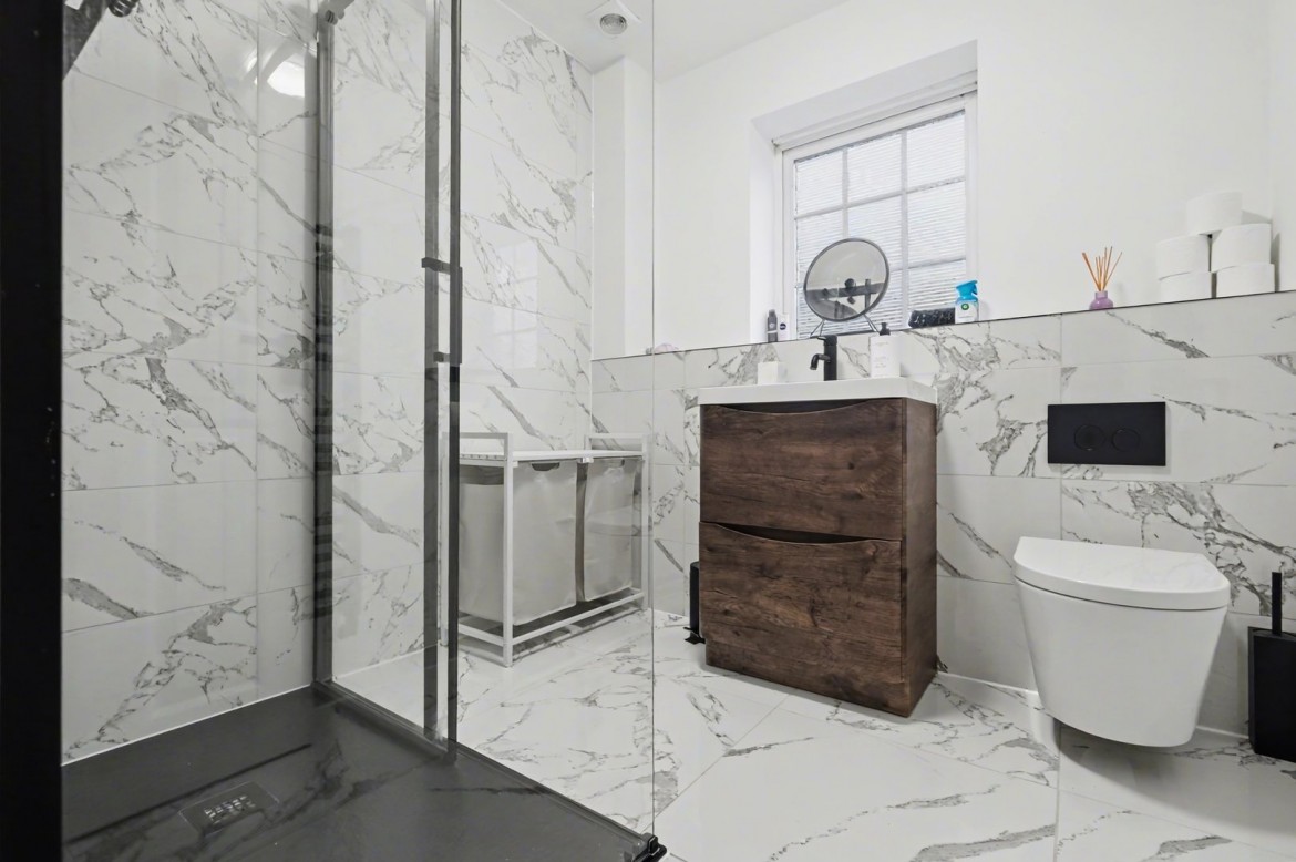 Images for Chelmer Village, Chelmsford, Essex EAID:3363689002 BID:1388407