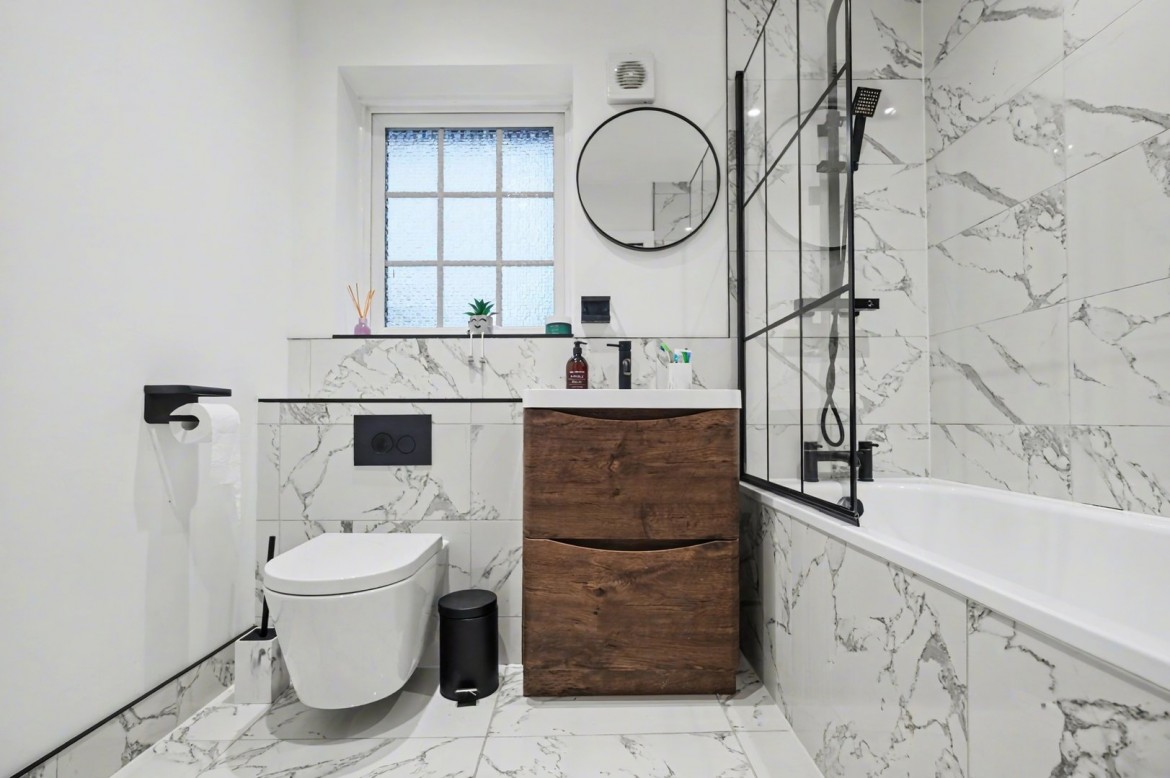 Images for Chelmer Village, Chelmsford, Essex EAID:3363689002 BID:1388407