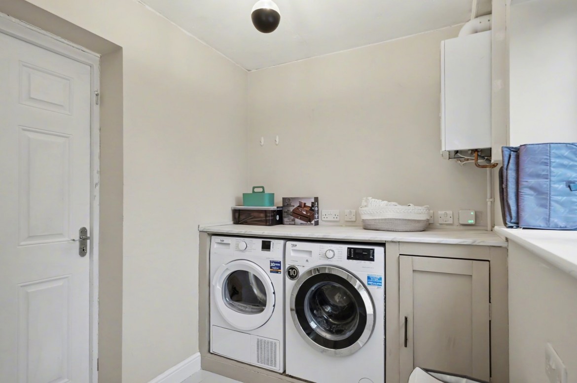 Images for Chelmer Village, Chelmsford, Essex EAID:3363689002 BID:1388407