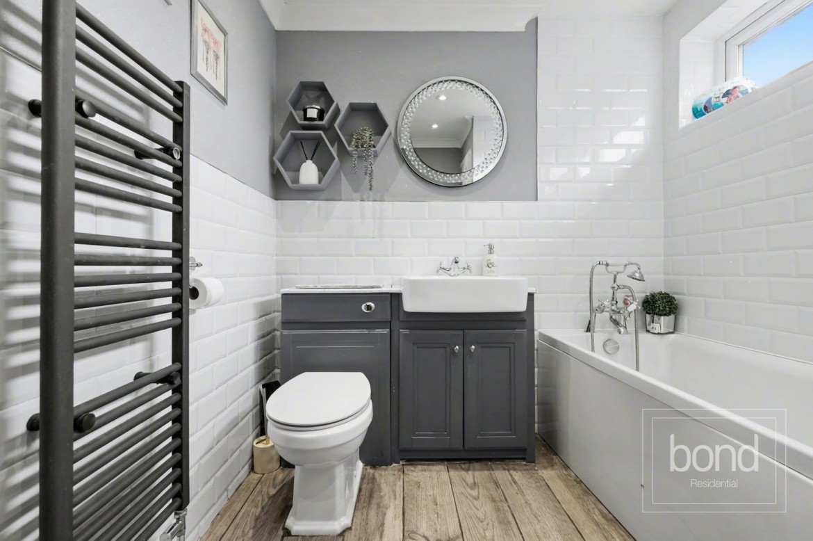 Images for East Hanningfield, Chelmsford, Essex EAID:3363689002 BID:7608502