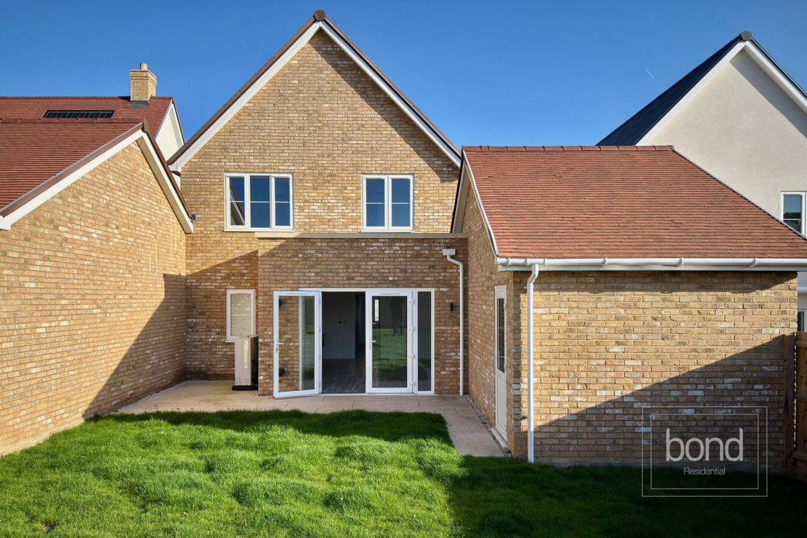 Images for Hanningfield Park, Rettendon Common, Essex EAID:3363689002 BID:7608502