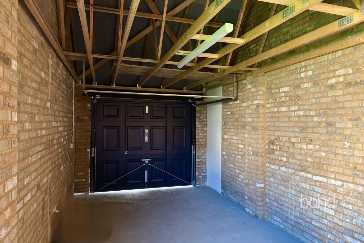 Images for Hanningfield Park, Rettendon Common, Essex EAID:3363689002 BID:7608502