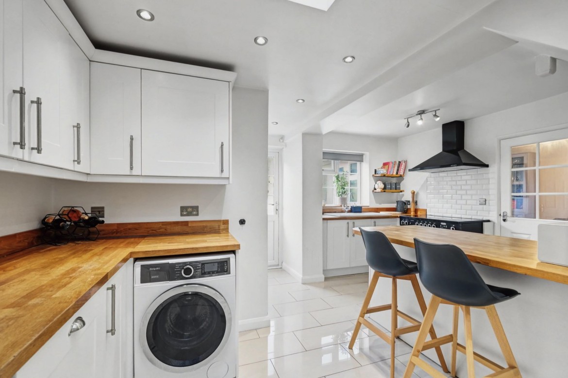 Images for Great Baddow, Chelmsford, Essex EAID:3363689002 BID:1388407