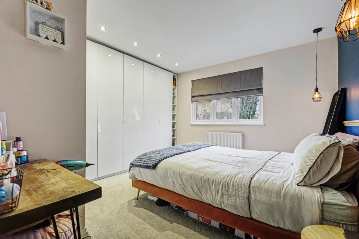 Images for Broomfield, Chelmsford, Essex EAID:3363689002 BID:1388407