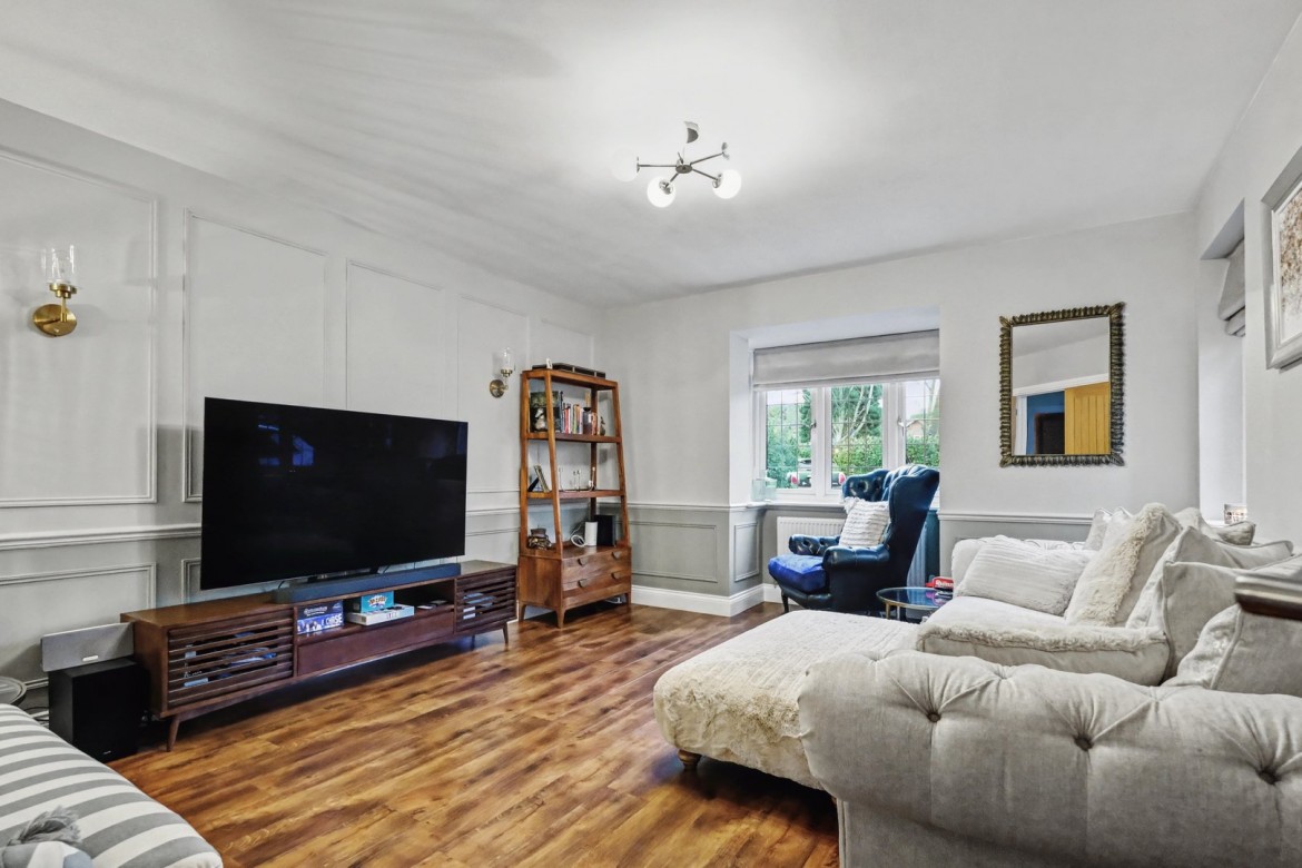 Images for Broomfield, Chelmsford, Essex EAID:3363689002 BID:1388407