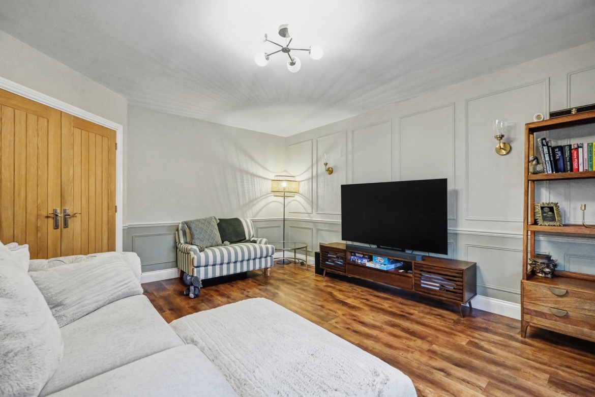 Images for Broomfield, Chelmsford, Essex EAID:3363689002 BID:1388407