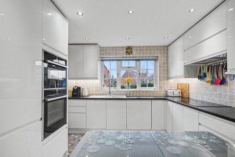 Great Baddow, Chelmsford, Essex - EAID:3363689002, BID:1388407