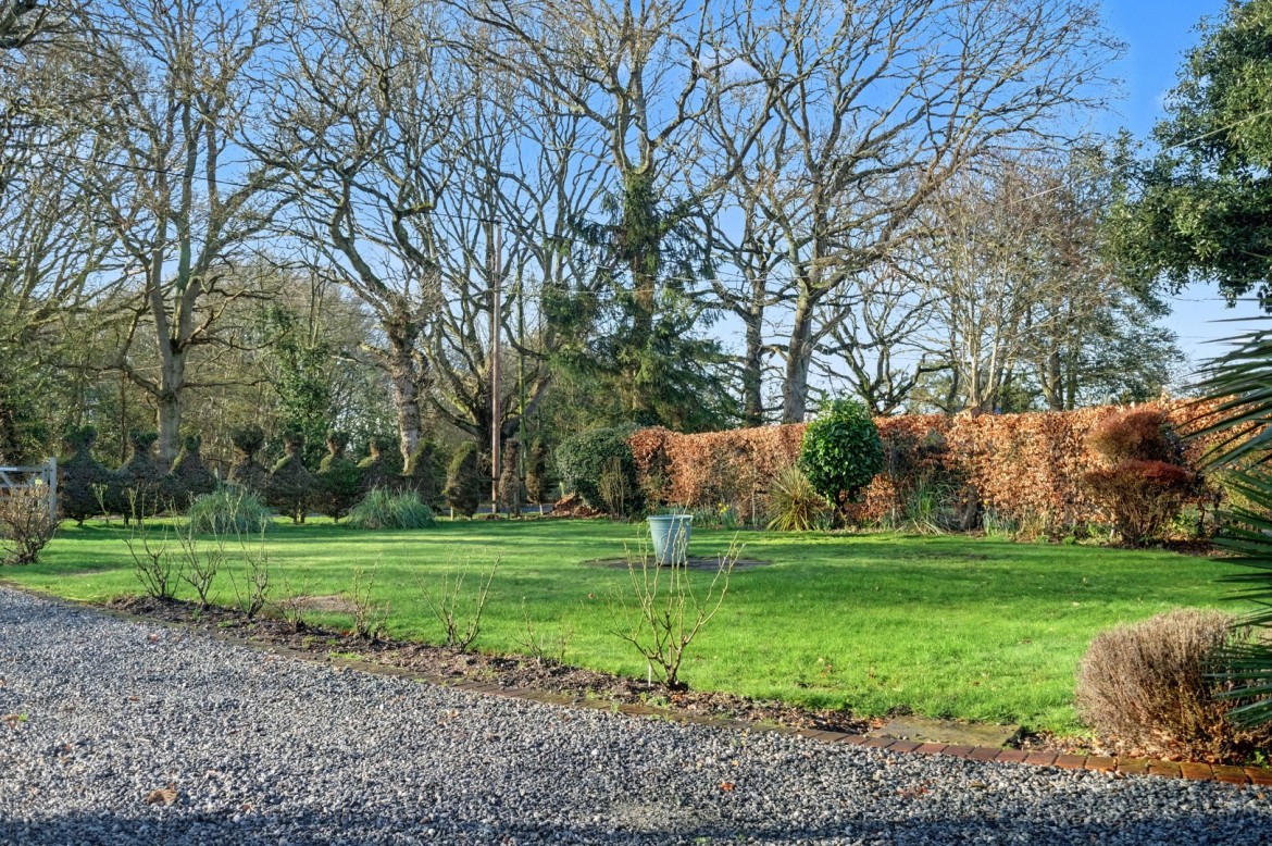 Images for Danbury, Chelmsford, Essex EAID:3363689002 BID:7608502