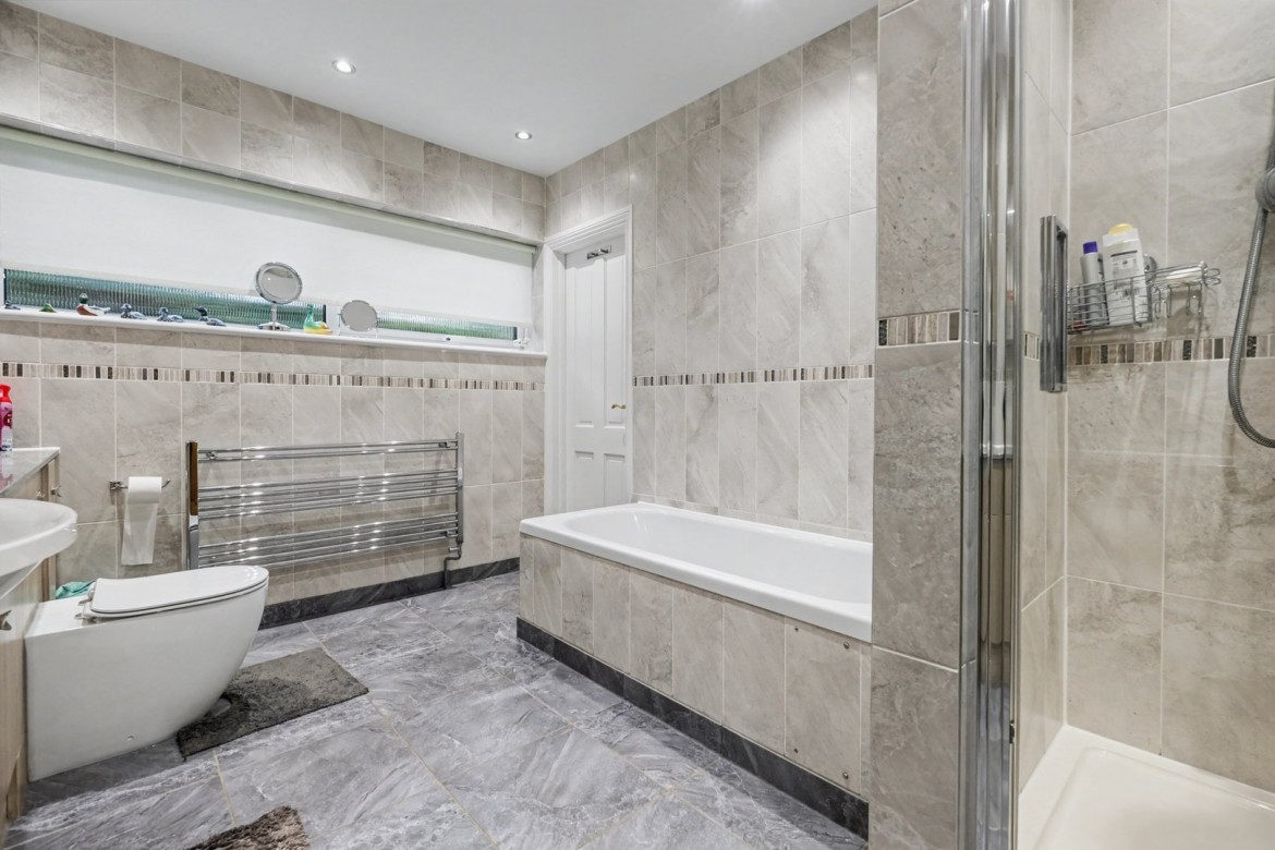 Images for Danbury, Chelmsford, Essex EAID:3363689002 BID:7608502