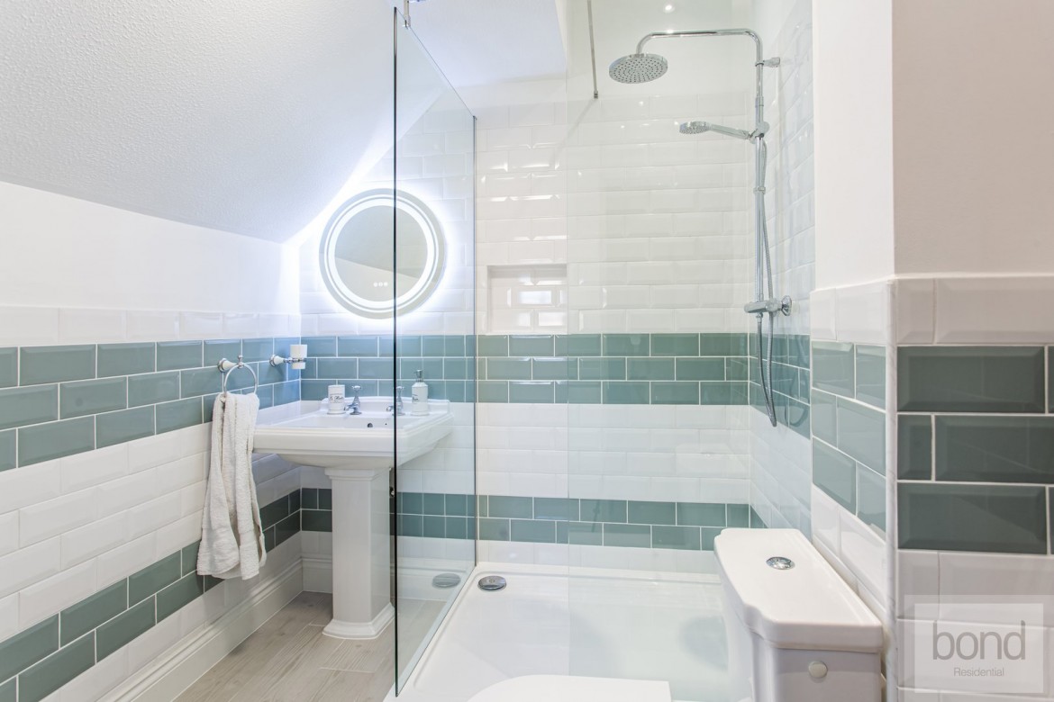 Images for Abbey Fields, East Hanningfield, Essex EAID:3363689002 BID:7608502