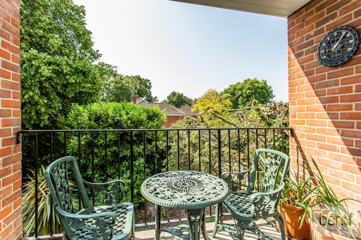 Images for Abbey Fields, East Hanningfield, Essex EAID:3363689002 BID:7608502