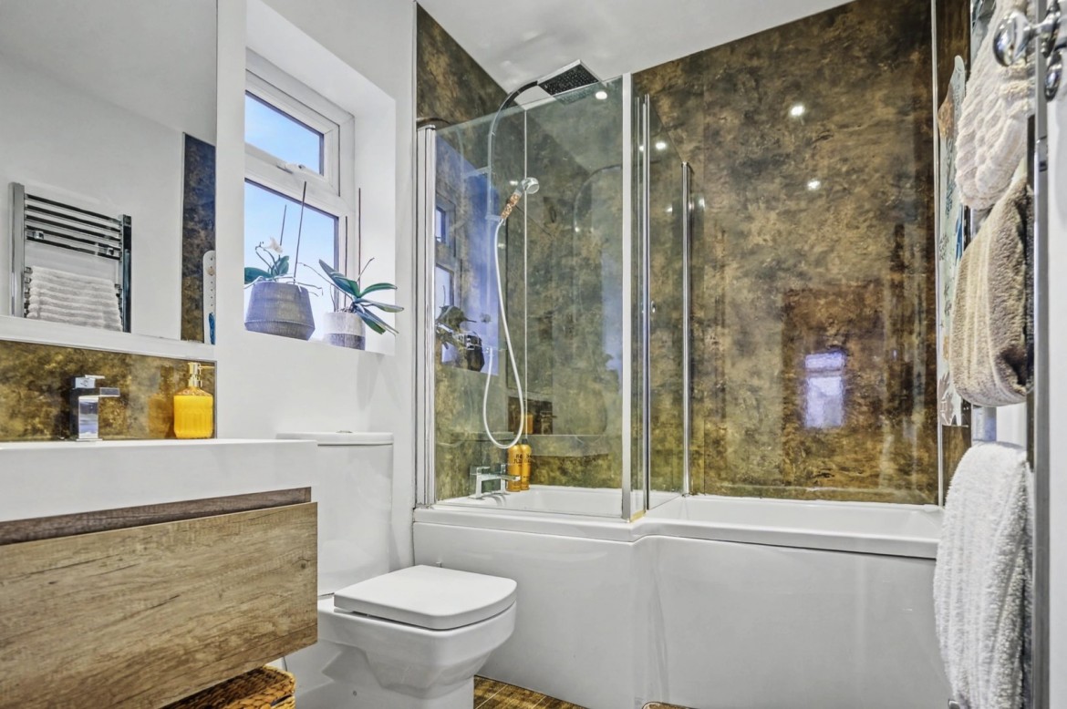 Images for Moulsham Lodge, Chelmsford, Essex EAID:3363689002 BID:1388407