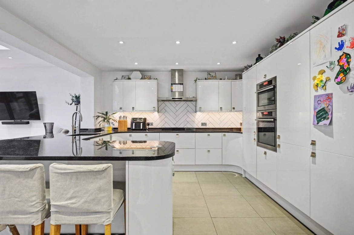 Images for Moulsham Lodge, Chelmsford, Essex EAID:3363689002 BID:1388407