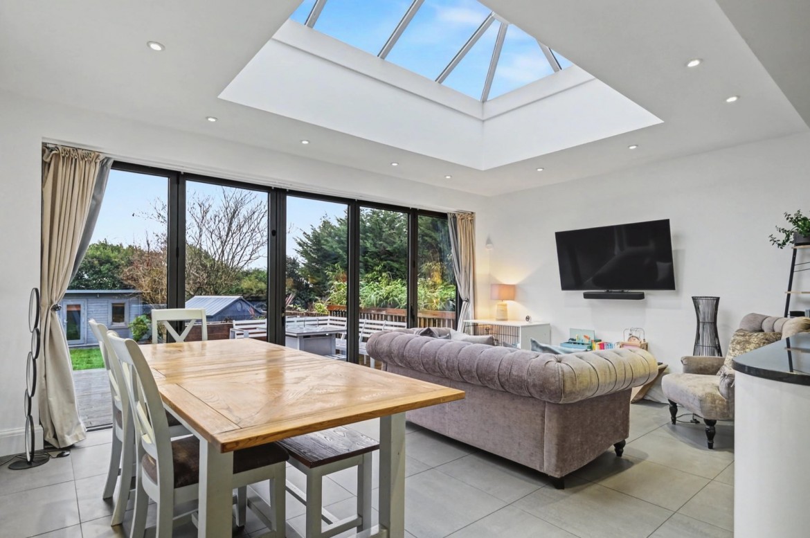 Images for Moulsham Lodge, Chelmsford, Essex EAID:3363689002 BID:1388407